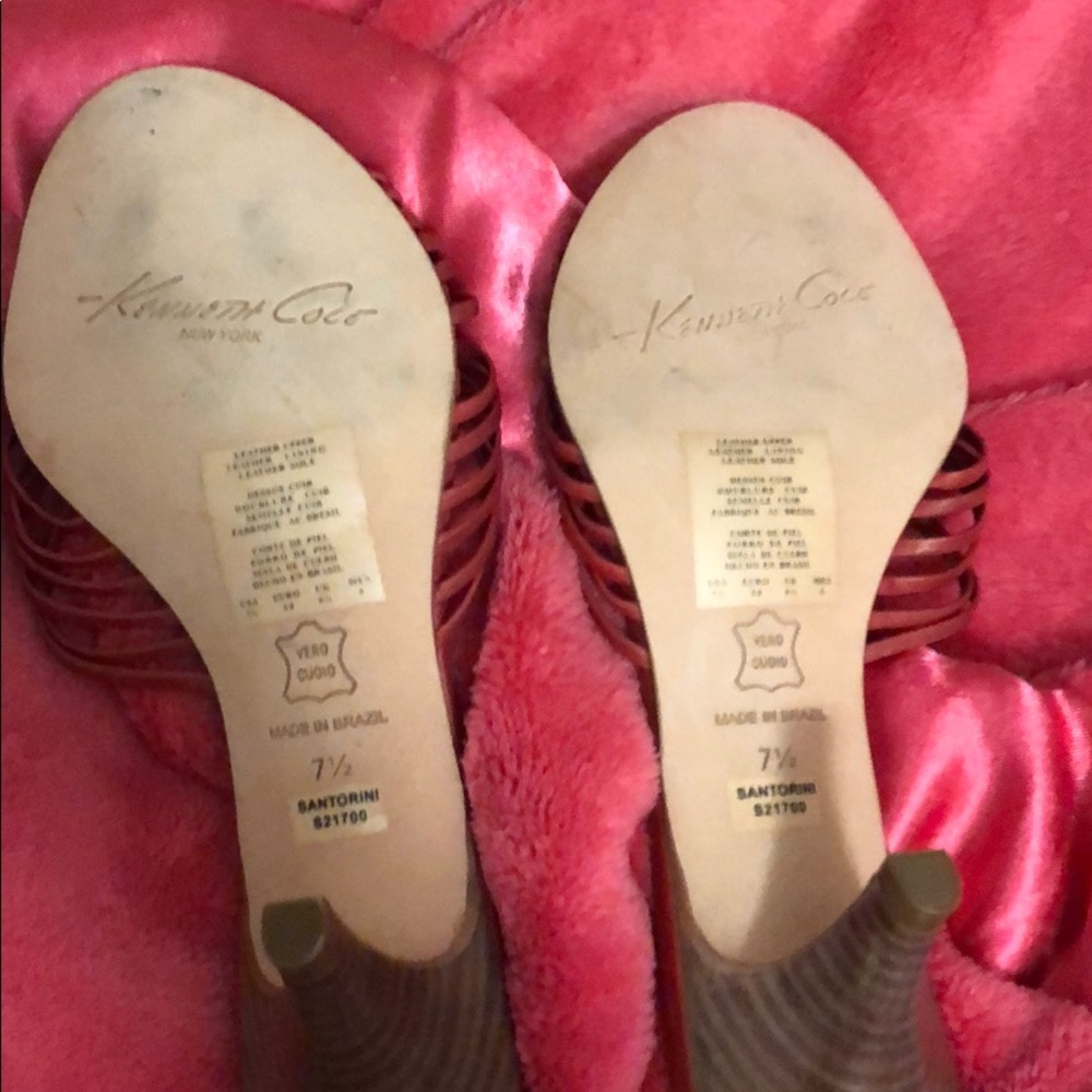 Heels - Picture 2 of 3